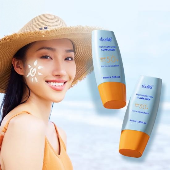 05aa42aeedcb67ea7fd2b7de54257150_medium Skailie Sunscreen SPF 50 Manufacturers,Professional Skincare Product Manufacturers - Image 2